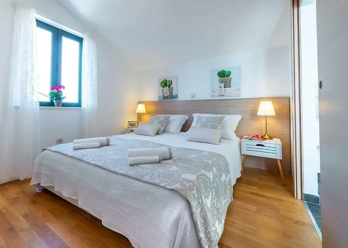 Mariposa Ντουμπρόβνικ